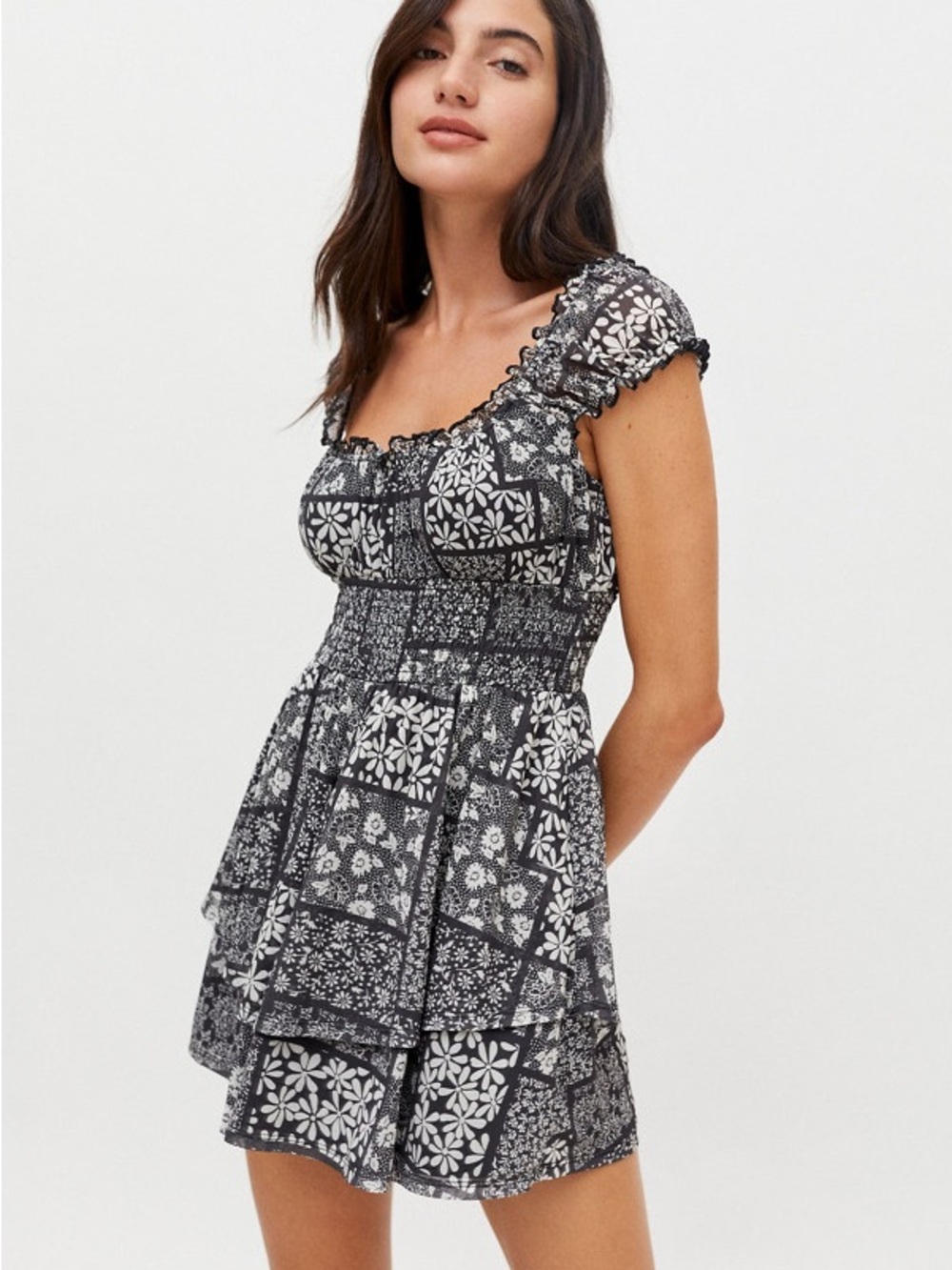 Urban Outfitters Rosie Mesh Tiered Ruffle Romper Size XS